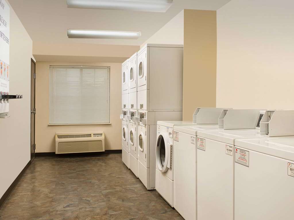 Woodspring Suites Ankeny Des Moines Faciliteter billede